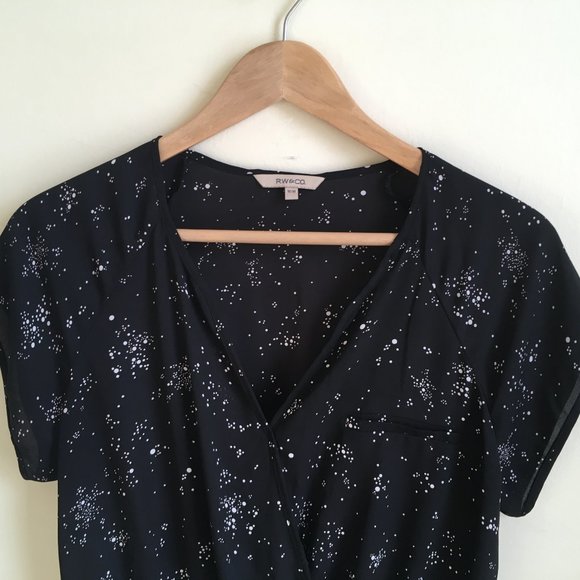 RW&Co. Blouse - Picture 5 of 6